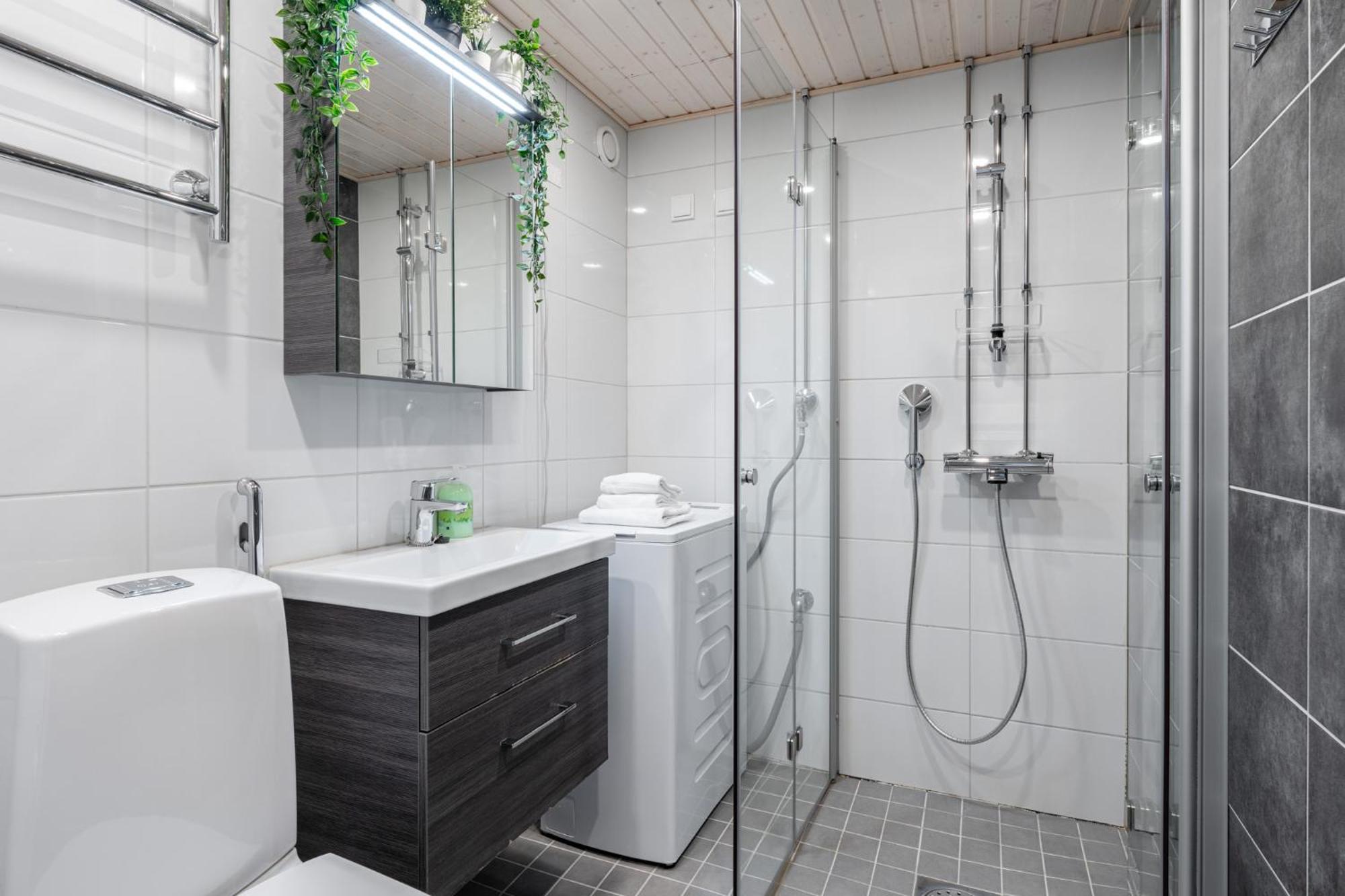 Heartful 1Br Apartment With Balcony Next To Railway Station - Hosted By 2Ndhomes Tammerfors Exteriör bild